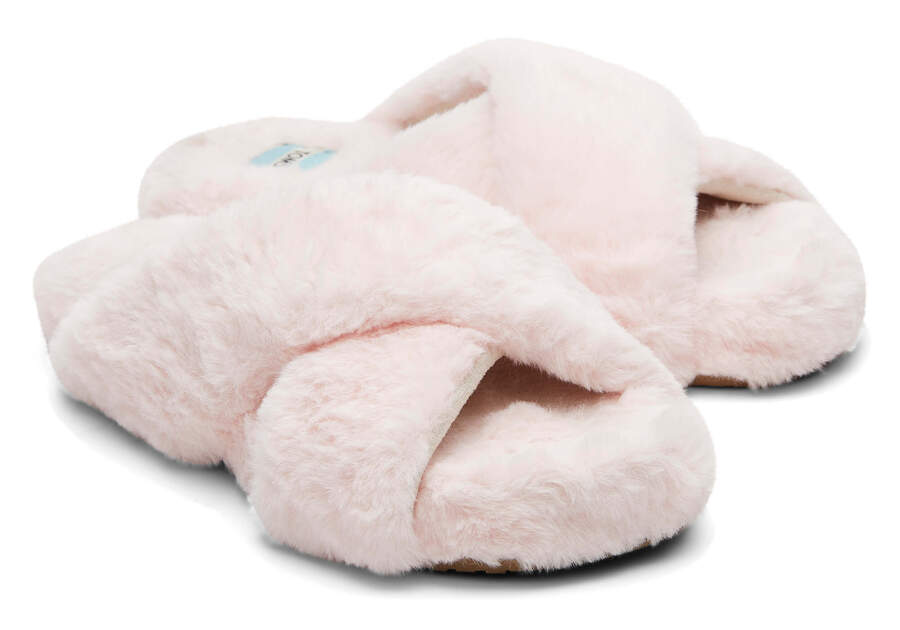 Vegan fluffy on sale slippers