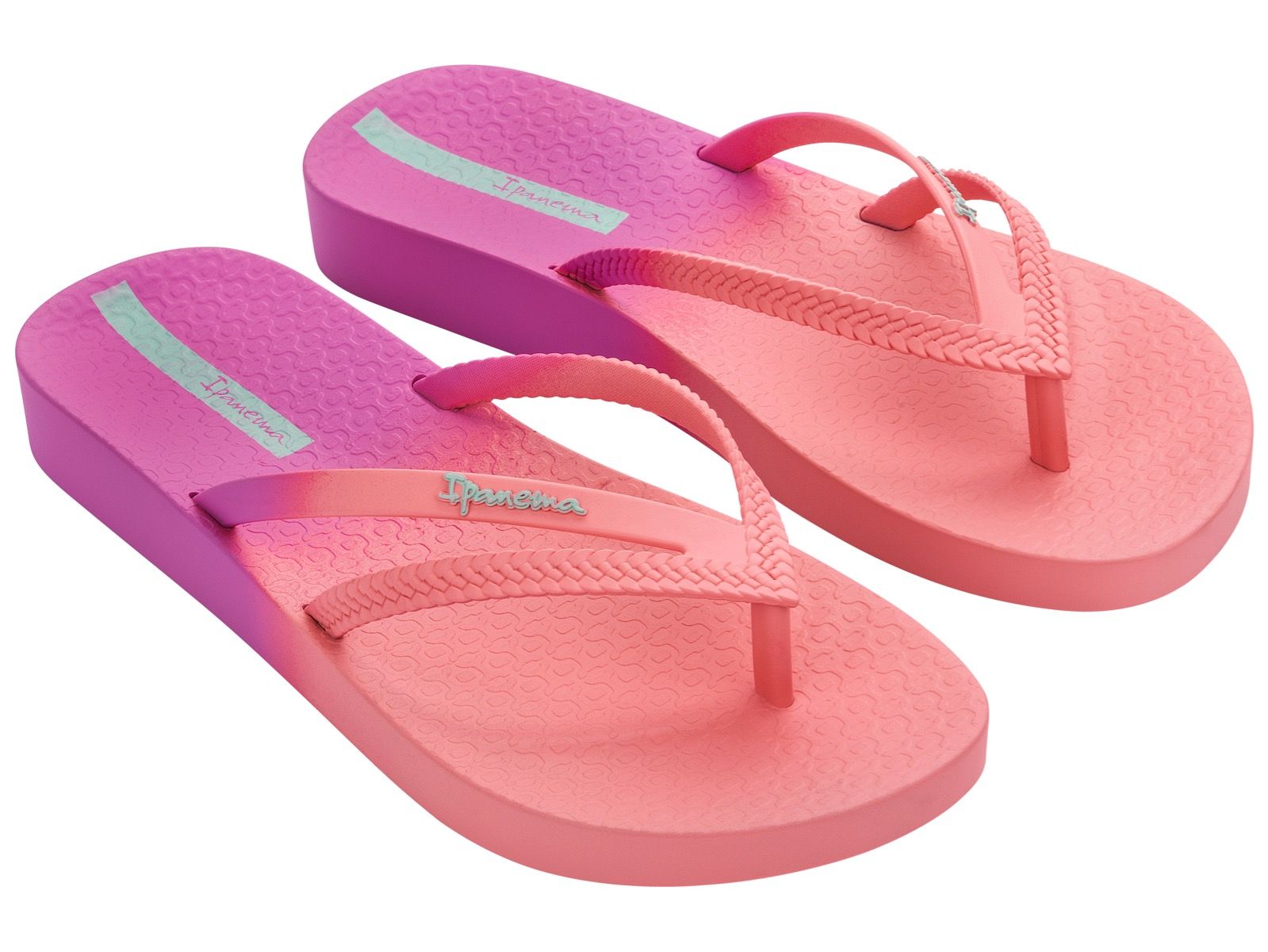 Ipanema pink flip flops 2025