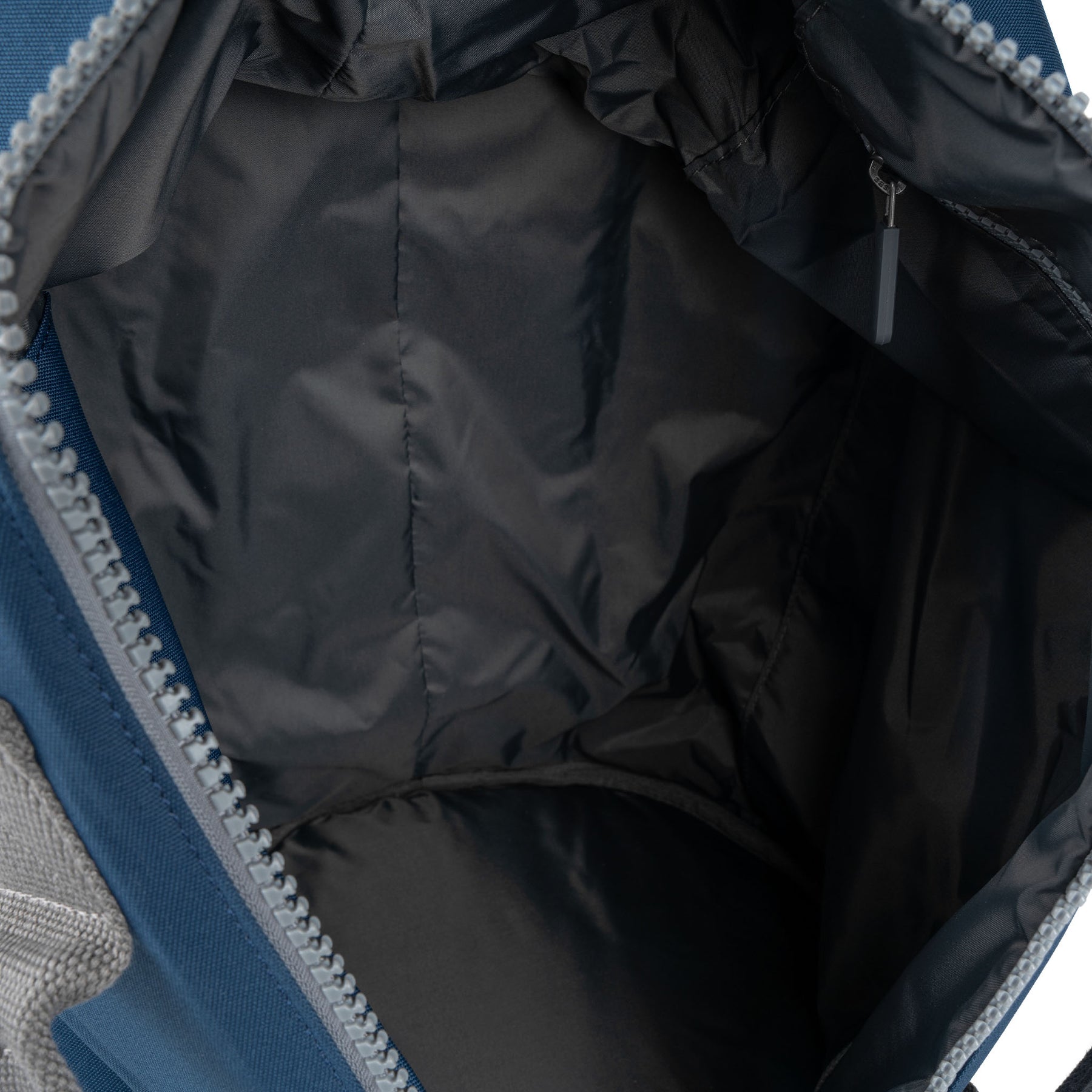 Adeep Roka Baltimore ROKA Heathrow Large Recycled Canvas Bag - Deep Blue