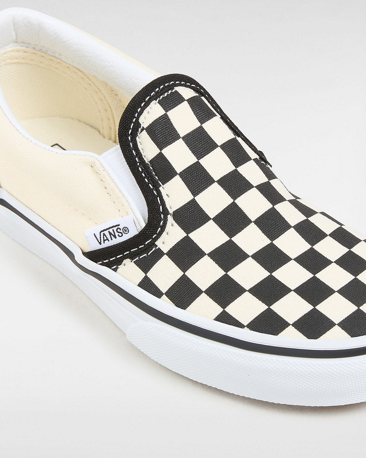 VANS Kids Classic Slip-On Checkerboard Trainers - Black / White