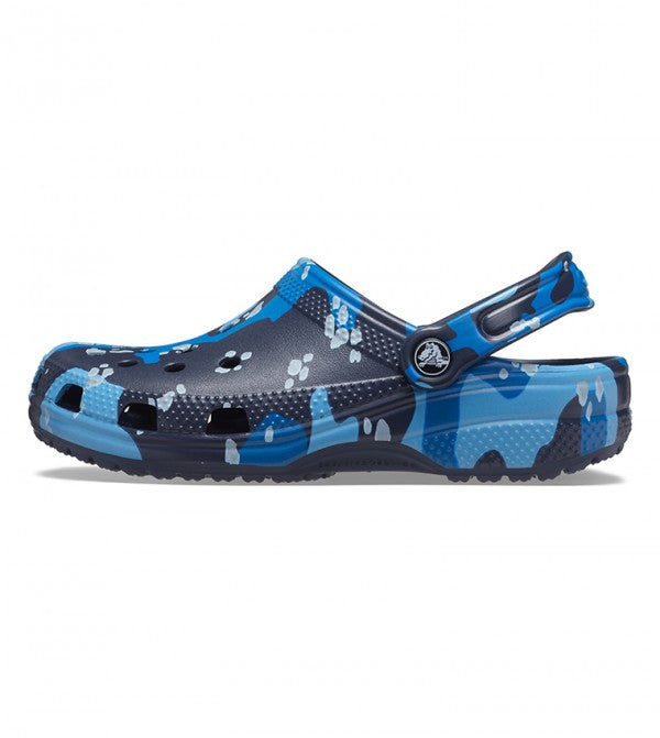 Crocs Unisex Classic Printed Camo Clog - Navy / Multi - The Foot Factory
