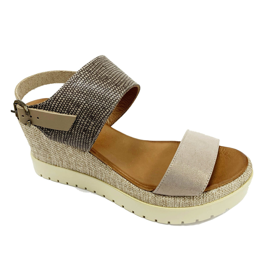 Bueno Womens Kylie Platform Sandals - Snake Print