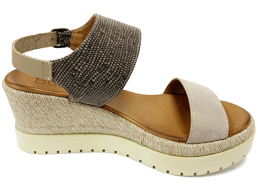 Bueno Womens Kylie Platform Sandals - Snake Print