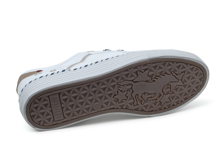 Mustang Womens Fashion Trainers - White