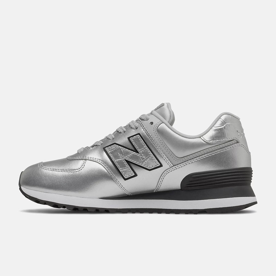 New Balance Womens 574 Fashion Trainers - Silver - The Foot Factory