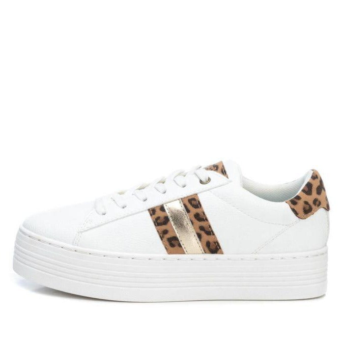 Refresh Womens Fashion Trainers - White / Leopard