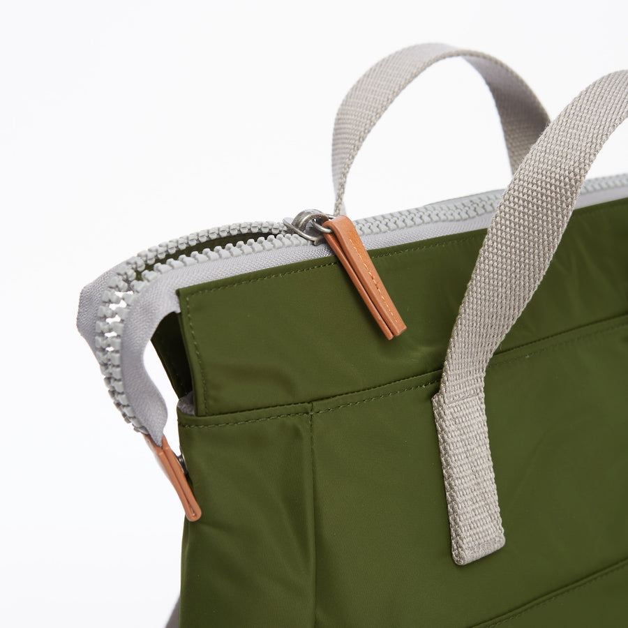 Roka Unisex Bantry B Bag - Avocado