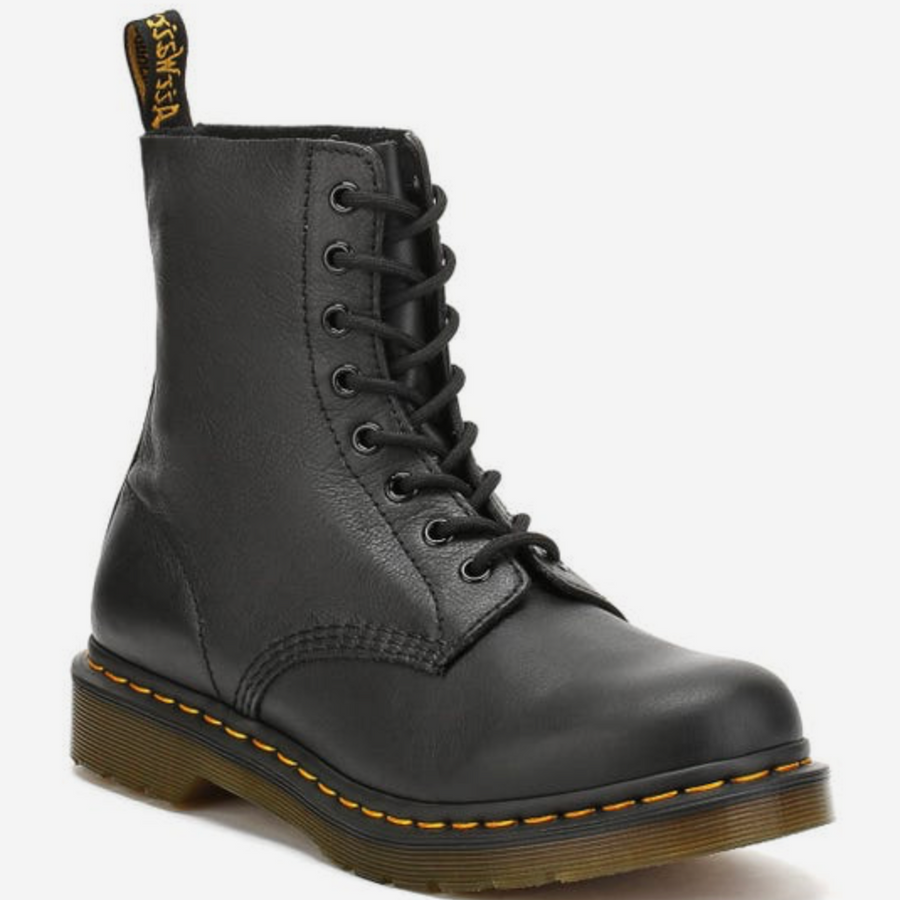 Dr martens airwair sales black