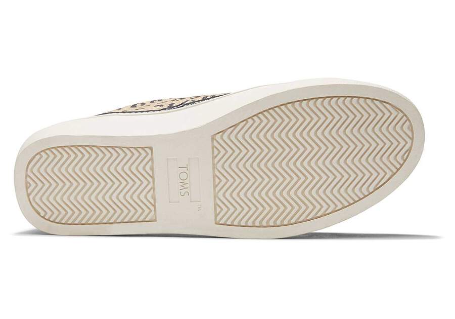TOMS Womens Alex Cheetah Canvas Trainer - Natural