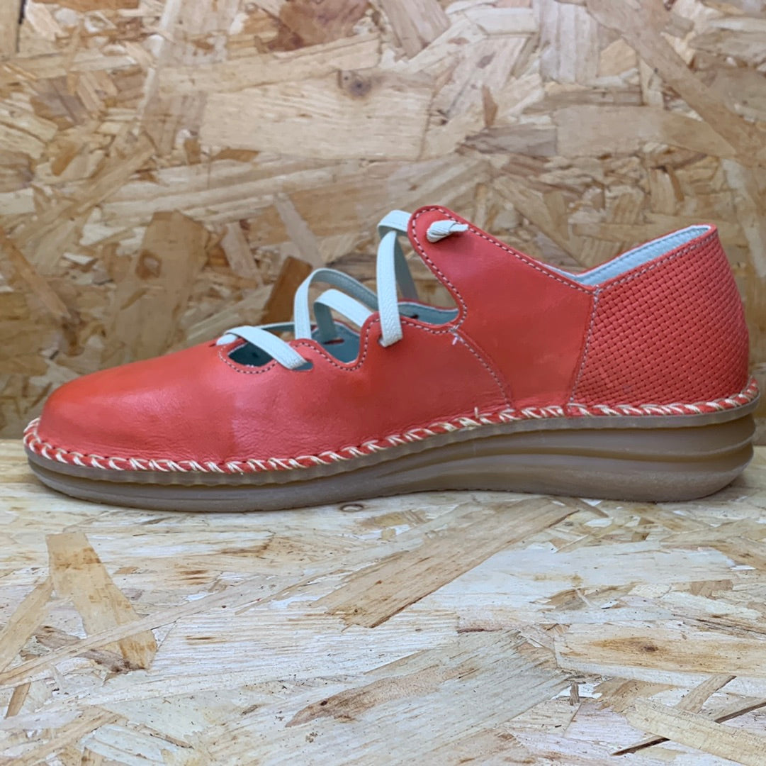 On Foot Womens Leather Shoe - Red