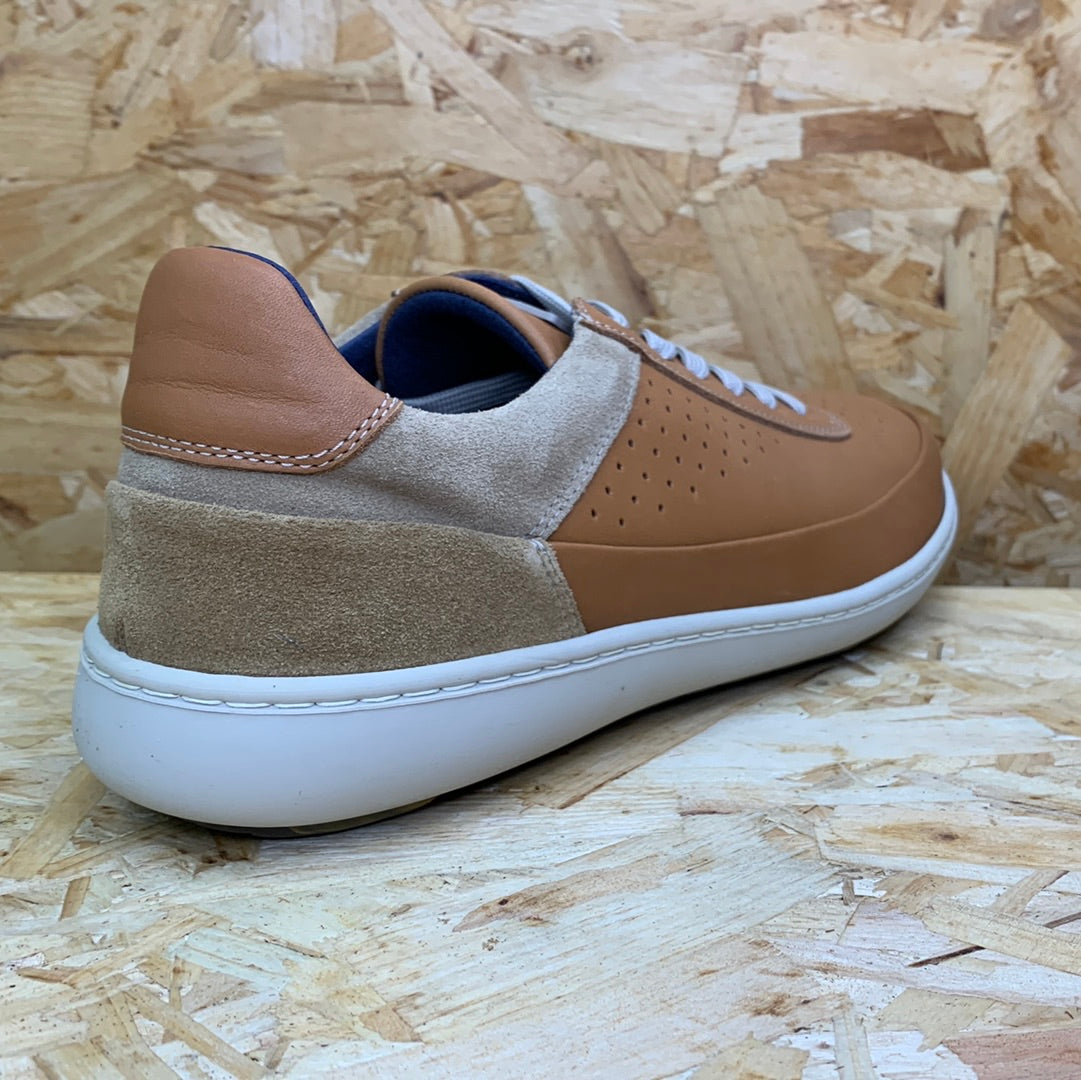 On Foot Mens Leather Trainers - Tan
