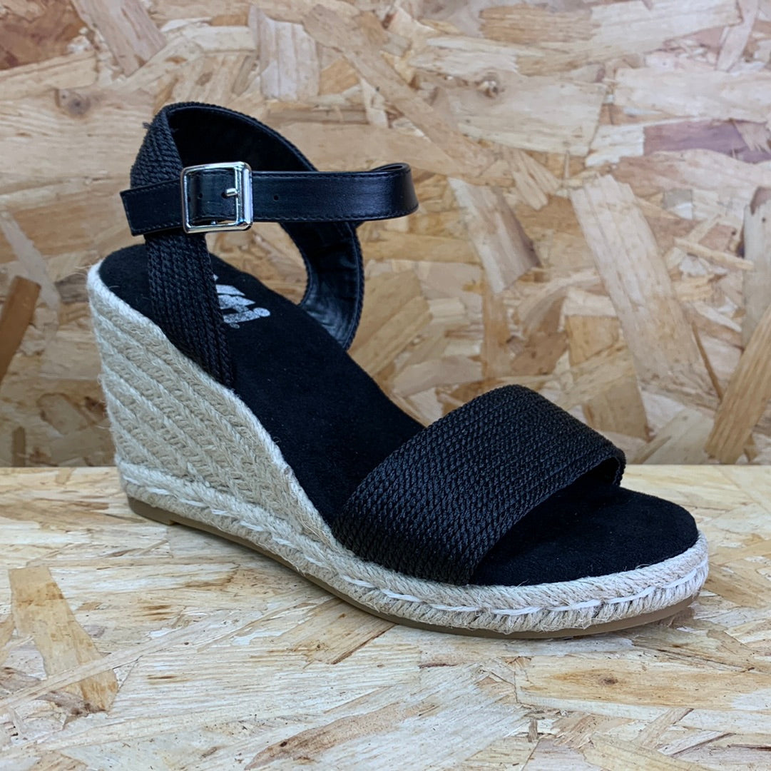 Xti Womens Fashion Wedge Sandals - Black