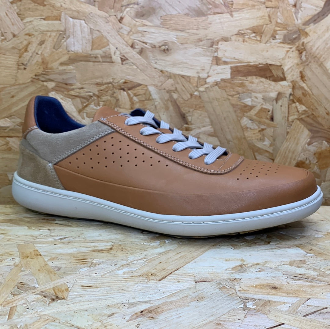 On Foot Mens Leather Trainers - Tan