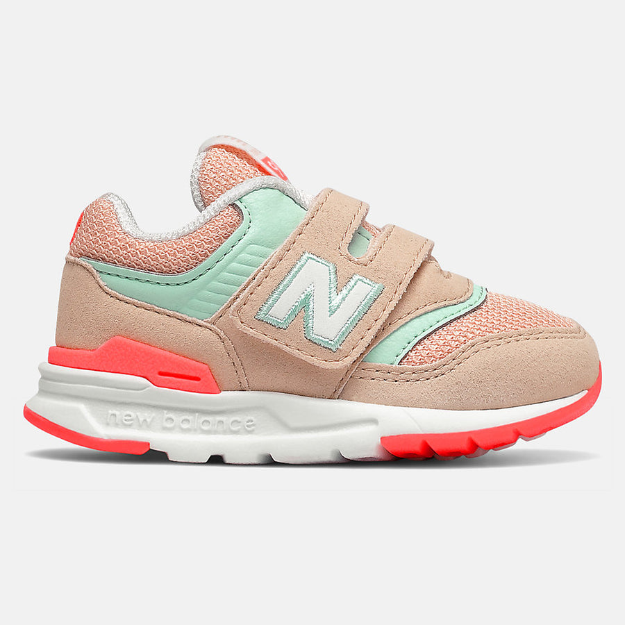 New Balance Infant 997H Trainers - Rose